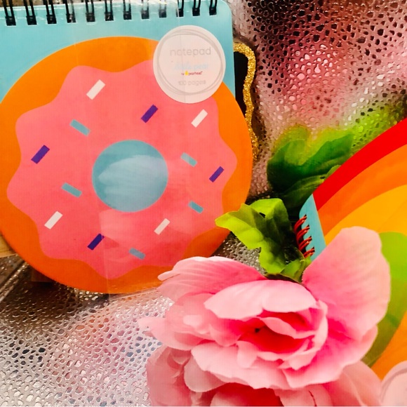 SET OF 3 CUTE NOTEPADS - Picture 3 of 4